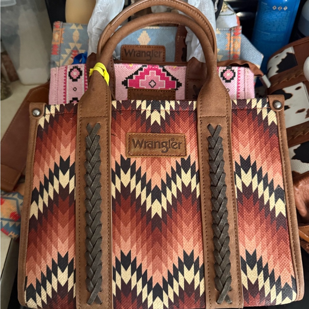 Wrangler Aztec Tote in Brown, Pink and Cream